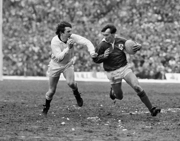 Keith Crossan and Mike Harrison during the 1986 Five Nations