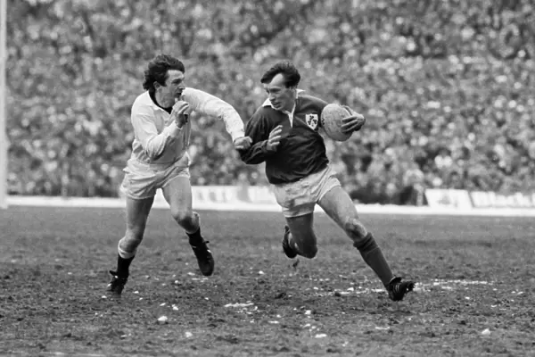 Keith Crossan and Mike Harrison during the 1986 Five Nations