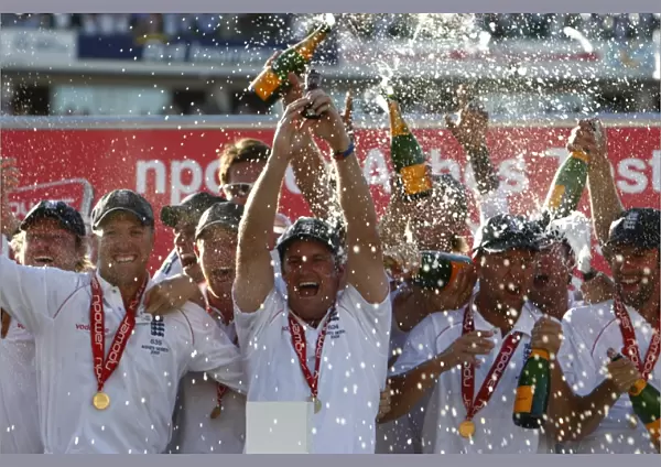 England win the Ashes 2009