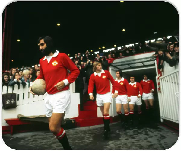 George Best leads out Manchester United in 1973