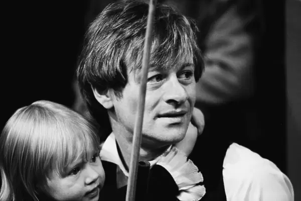 Alex Higgins with his daughter at the 1983 World Snooker Championships