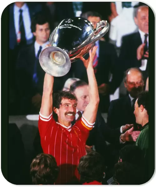 Graeme Souness lifts the 1984 European Cup