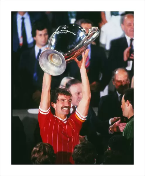 Graeme Souness lifts the 1984 European Cup