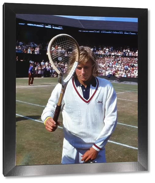 Bjorn Borg breaks his racket - 1973 Wimbledon Championships