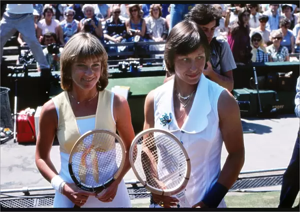 Chris Evert and Martina Navratilova before the 1976 Wimbledon Ladies Final