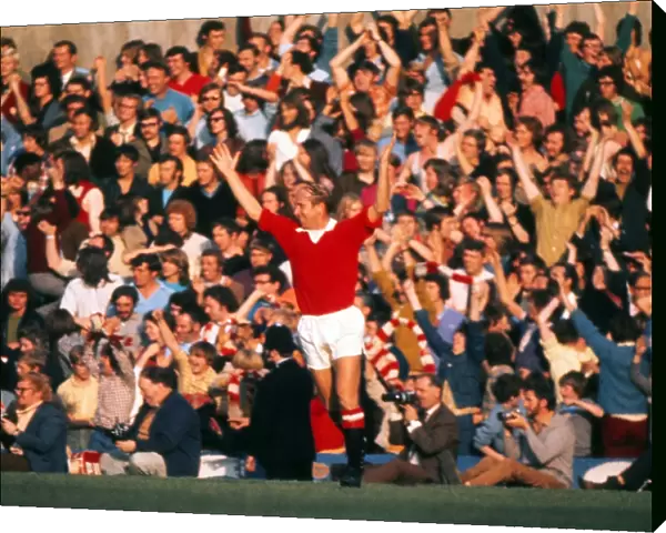 Bobby Charlton celebrates his sides goal in his last home game for Manchester United