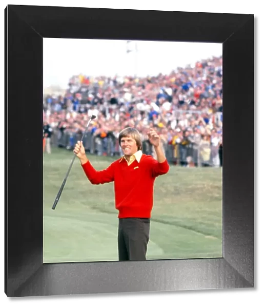 Bill Rogers celebrates winning the 1981 Open Championship