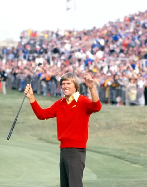 Bill Rogers celebrates winning the 1981 Open Championship