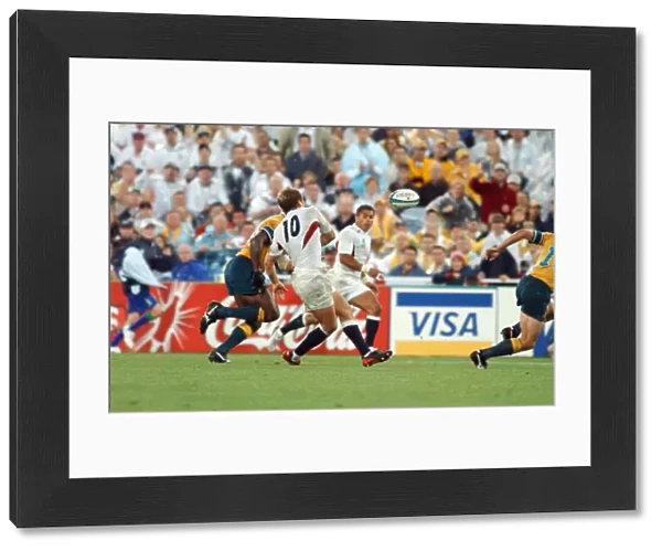 Jonny Wilkinson gives the pass which sets up Jason Robinsons try in the 2003 World Cup Final