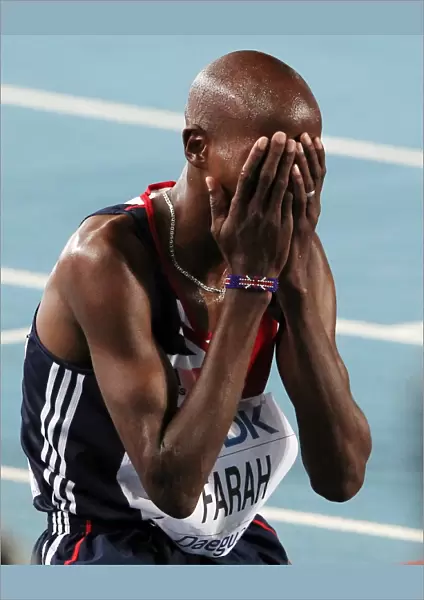 Mo Farah shows his emotion after becoming the 5000m World Champion