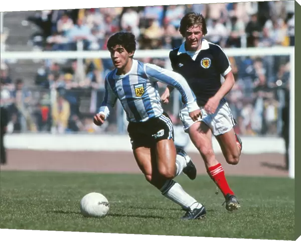 Kenny Dalglish chases Diego Maradona