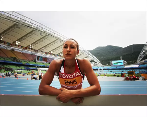 Jess Ennis takes instructions from her coach during the 2011 World Championship