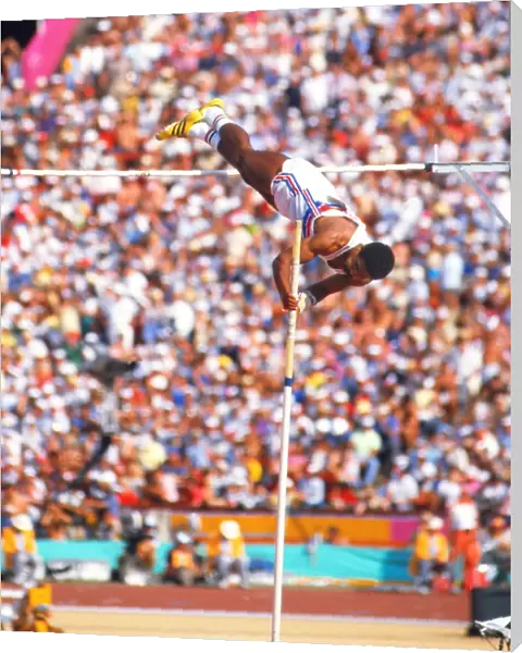 Daley Thompson in the decathlon pole vault at the 1984 Los Angeles Olympics