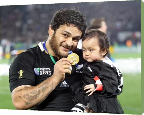 Piri Weepu shows off his World Cup winners medal