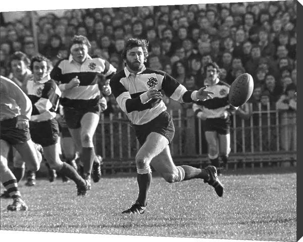 Ray Gravell in action for the Barbarians in 1976