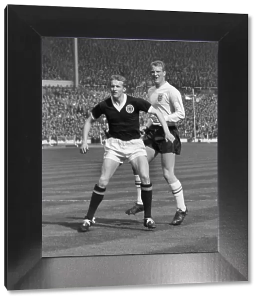 Scotlands Denis Law & Englands Ron Flowers at Wembley in 1963