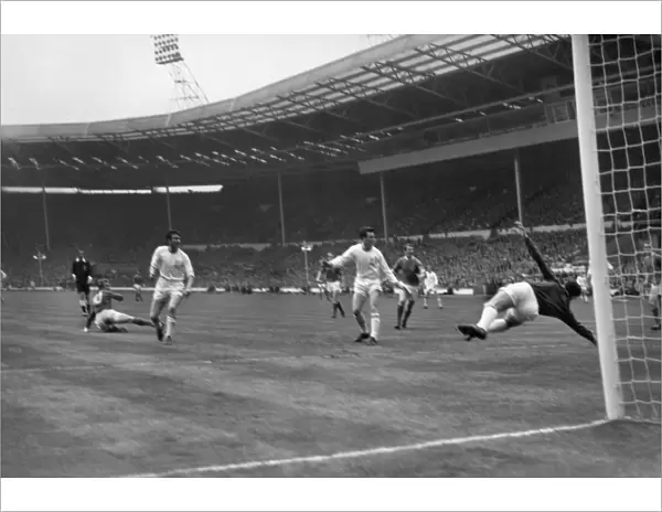 Denis Law scores Manchester Uniteds first goal in the 1963 FA Cup Final