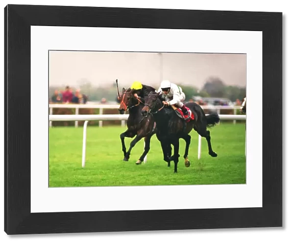 Presenting, ridden by Frankie Dettori, wins the 1995 Durante Conditions