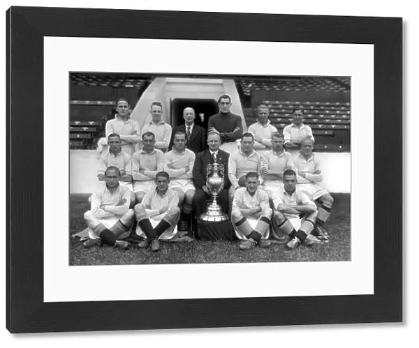 Manchester City - 1937 Division One Champions Team Group