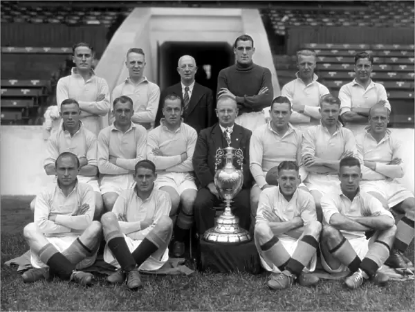 Manchester City - 1937 Division One Champions Team Group