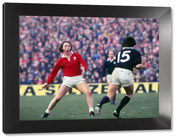 Fullbacks JPR Williams and Andy Irvine face-off in the 1977 Five Nations