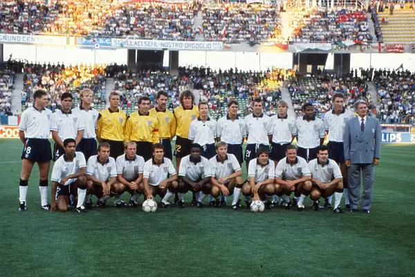 The full England squad at the 1990 World Cup