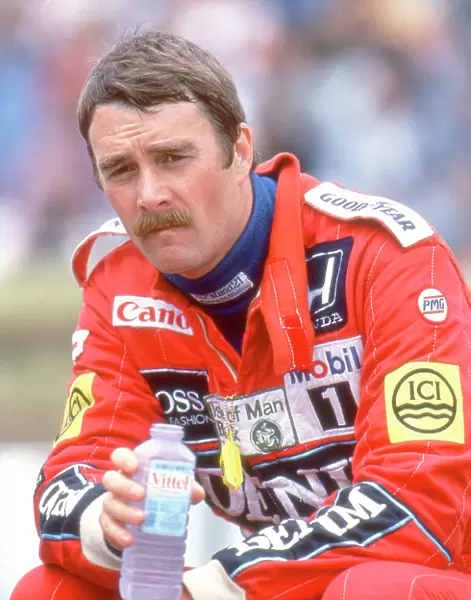 Race-winner Nigel Mansell at the 1987 British Grand Prix