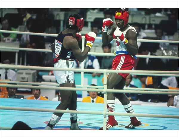 Lennox Lewis takes on Riddick Bowe - 1988 Seoul Olympics - Boxing