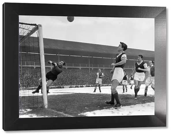 Blackburn and West Ham play in a snowy Ewood Park during the 1956 FA Cup