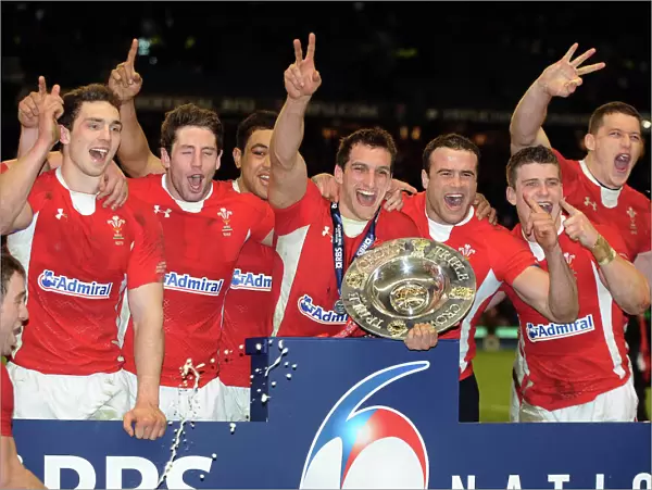 Wales celebrate winnin the Triple Crown in 2012