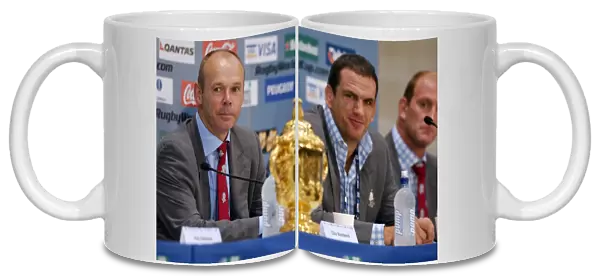 Clive Woodward, Martin Johnson, Lawrence Dallaglio, and the Webb Ellis Cup