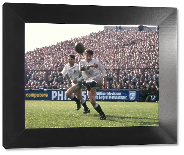 Englands Paul Dodge and Rory Underwood - 1985 Five Nations