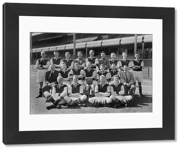 Aston Villa - 1954  /  5