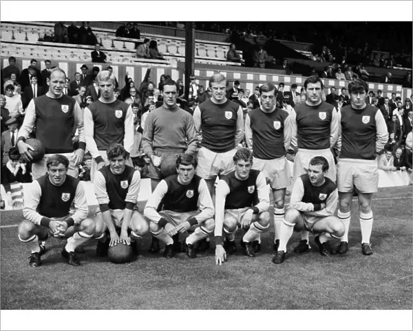 Burnley - 1968  /  9