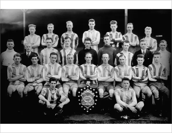 Stoke City - 1927  /  8