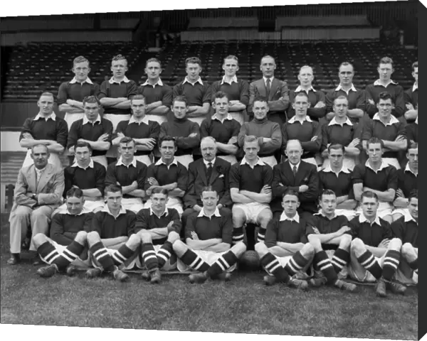 Manchester United Full Squad - 1937  /  38