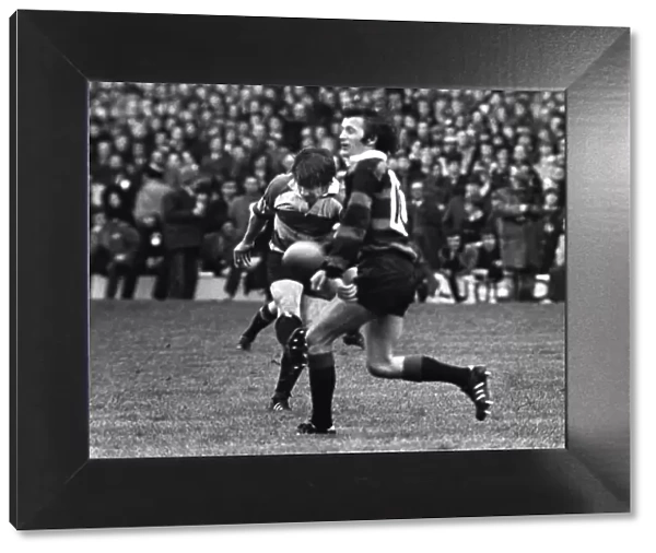Mickie Booth kicks an injury-time drop-goal for Gloucester in the 1972 RFU Club Knock-Out Final