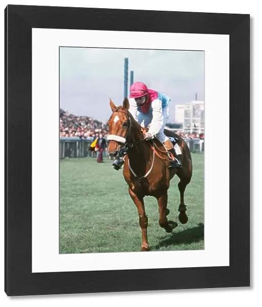 Charlotte Brew on Barony Fort during the 1977 Grand National