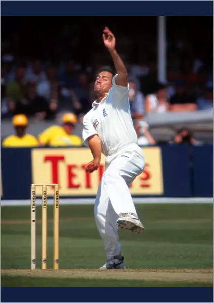 Cricket - Fifth Ashes Test - England v Australia 1997 Adam Hollioake bowling on his debut for England at Trent Bridge