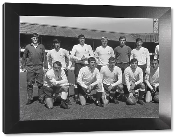 Tottenham Hotspur - 1968  /  69