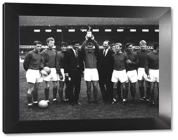 Gordon Jones - 1965  /  6 Middlesbrough Player of the Year