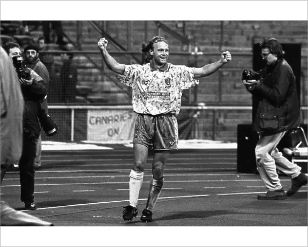 Norwich Citys Jeremy Goss celebrates victory against Bayern Munich in 1993 +