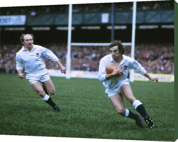 Englands Tony Swift and Les Cusworth - 1983 Five Nations