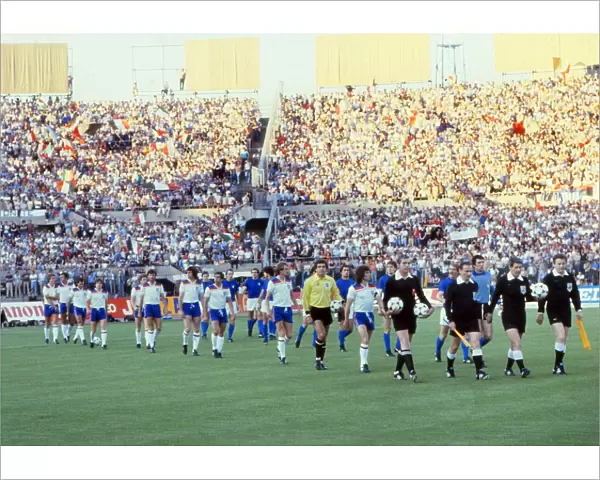 England and Italy walk out at the Stadio Comunale at Euro 1980