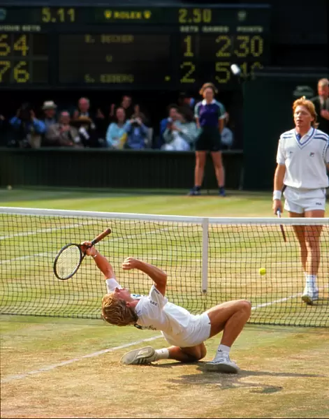 Stefan Edberg wins the 1988 Wimbledon Mens Singles title