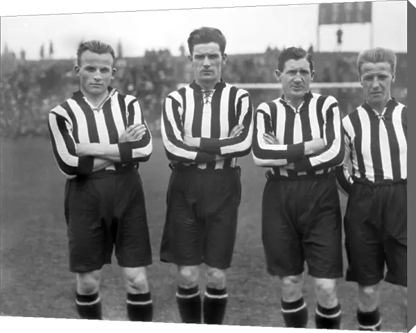 John Coxford, David Halliday, Billy Clunas and Bobby Marshall - Sunderland, 1925  /  6