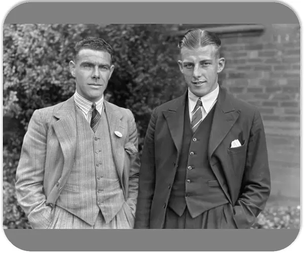 Bobby Whitelaw and Billy Moore - Southampton, 1936  /  7
