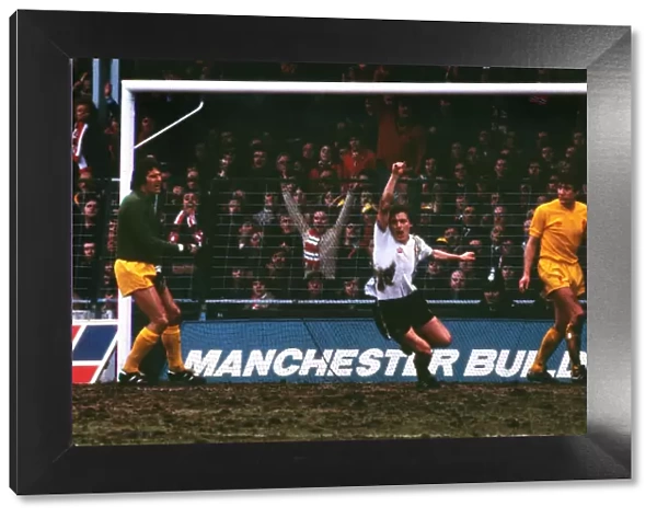 Manchester Uniteds Steve Coppell celebrates Brian Greenhoffs goal against Liverpool in the 1977 FA Cup