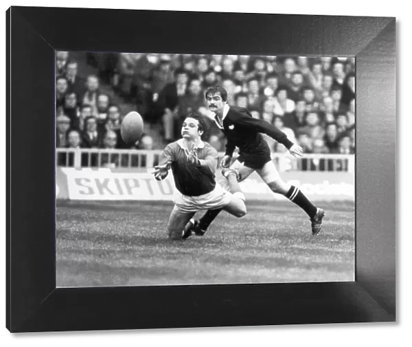 Wales Terry Holmes passes against the All Blacks in 1978
