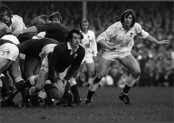 Wales Gareth Edwards and Englands Andy Ripley - 1974 Five Nations